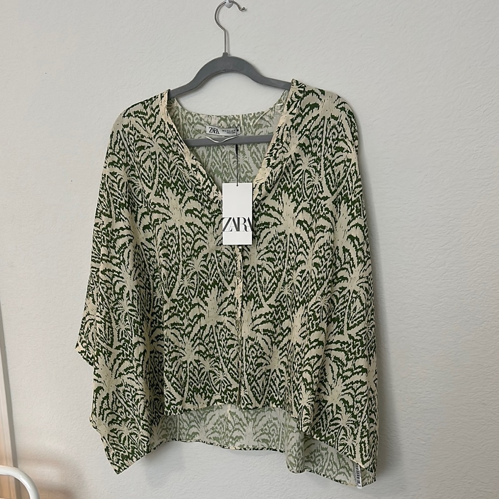 Zara Green and Cream Boxy 3/4 Sleeve Blouse